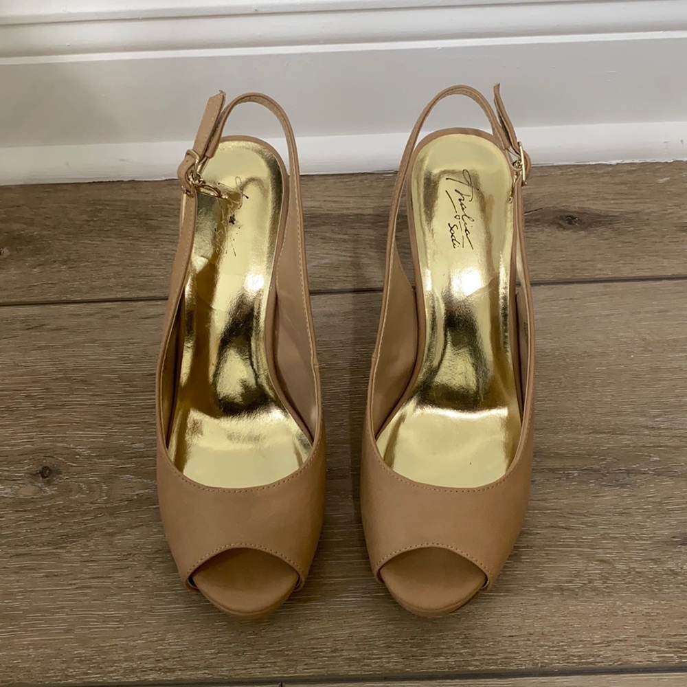Thalia heels